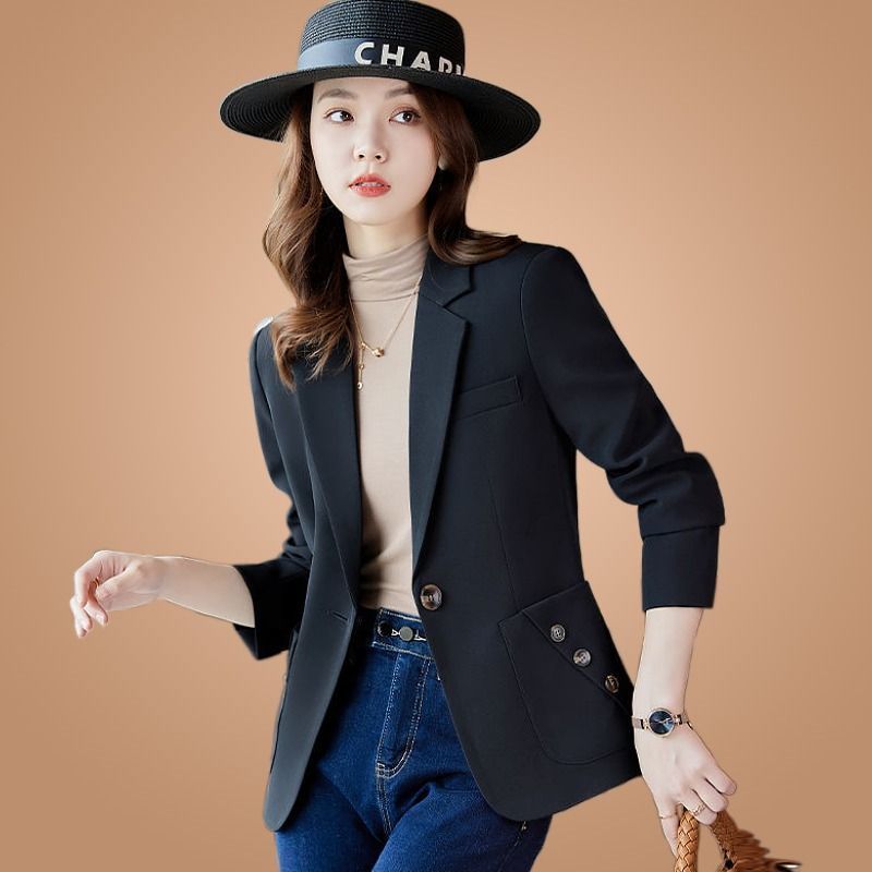 Black casual suit jacket female small man 2023 new spring and autumn high-quality temperament short small suit jacket