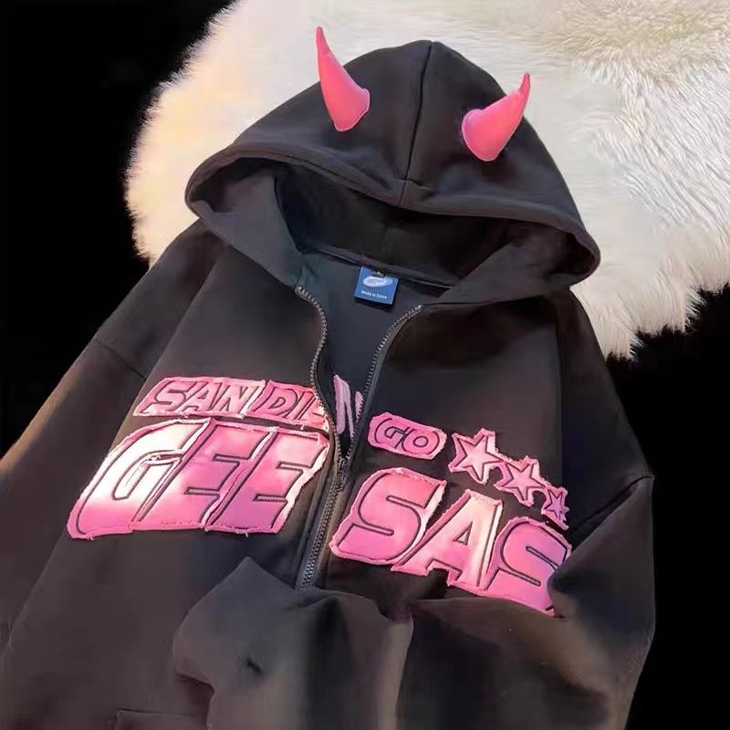 美式高街字母貼布刺繡小惡魔牛角連帽衛衣男女秋冬季寬鬆開衫外套