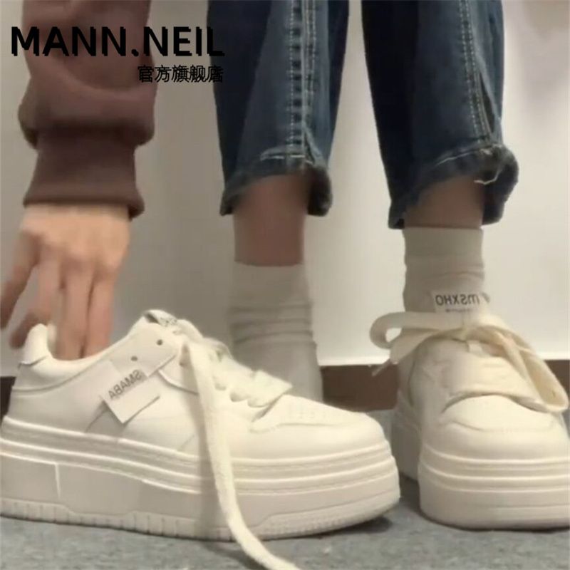 Mann Neil高顏值板鞋女秋新款ins美式小白鞋女顯腳小百搭外穿潮鞋