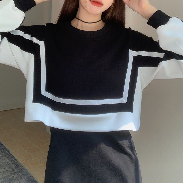 Fake two-piece black and white color-blocked sweatshirt dress for women in spring and autumn, loose, slim, elegant, design, large size casual long skirt