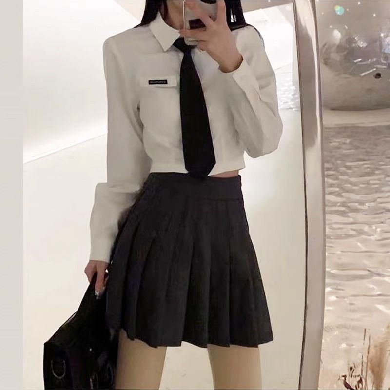 2023新款早秋學院風初秋氣質設計感長袖襯衫辣妹高腰顯瘦減齡百搭