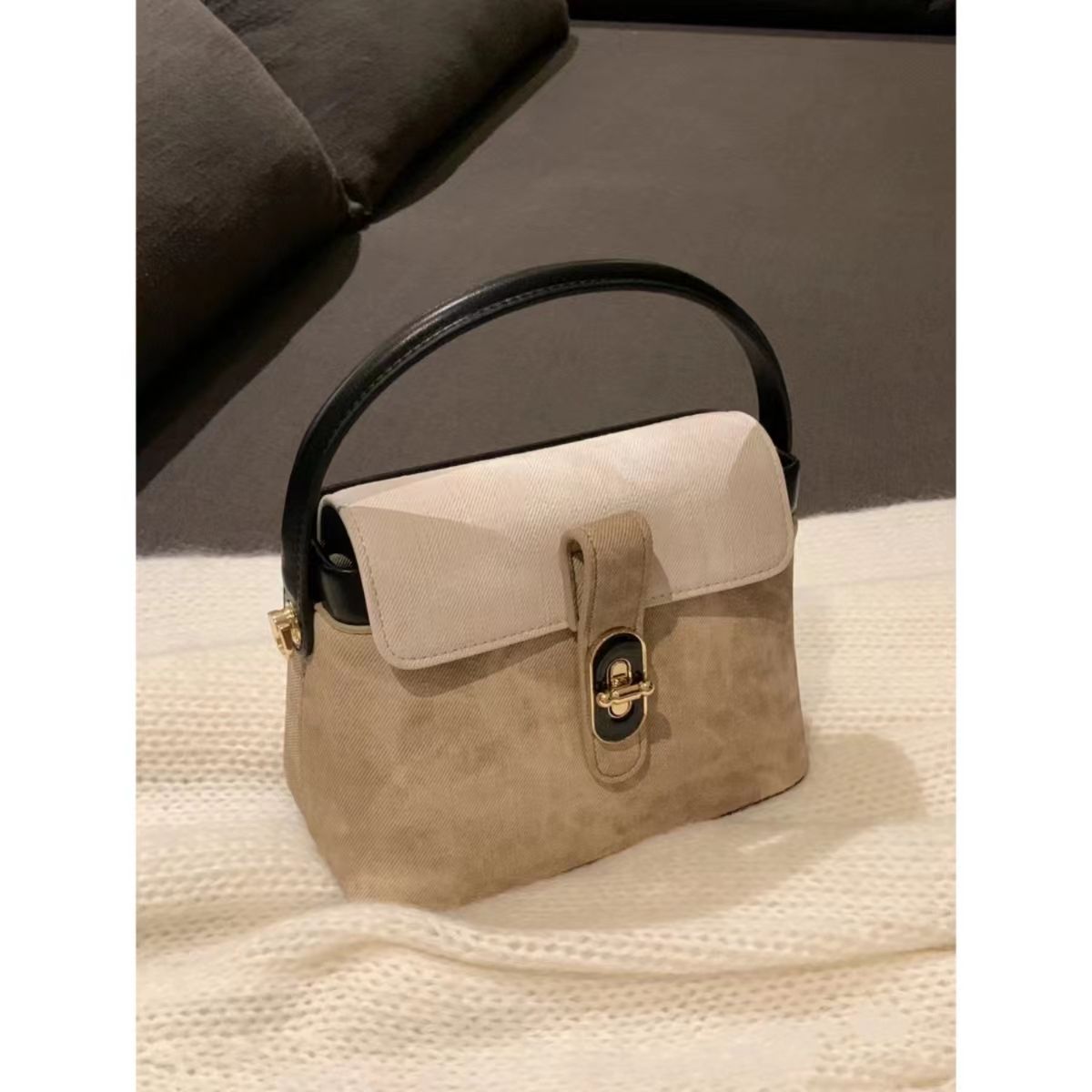 Gray tone time box bag 2024 new bag women's Korean niche versatile travel portable crossbody shoulder bag