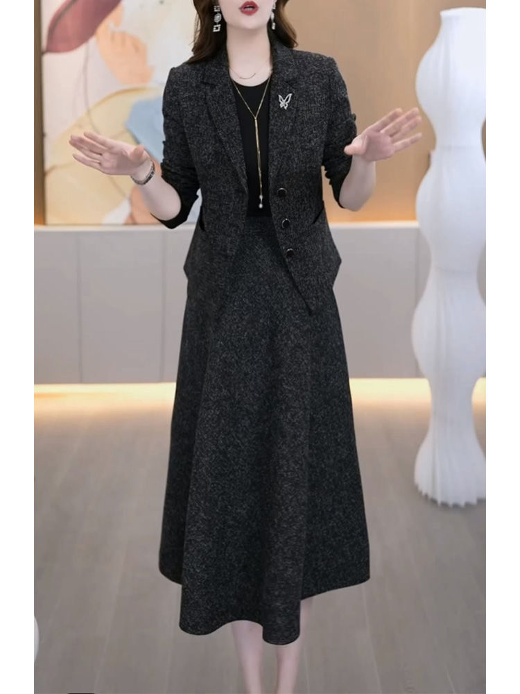春秋三件套連衣裙女2023秋季新款高檔媽媽顯瘦時尚小西服套裝裙子