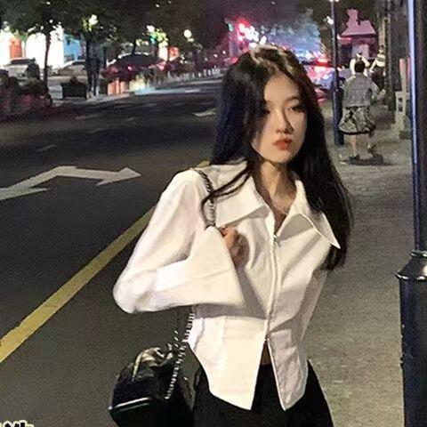 秋季美式長袖白色襯衫女寬鬆外穿百搭短款拉鏈襯衣上衣女洋氣外套