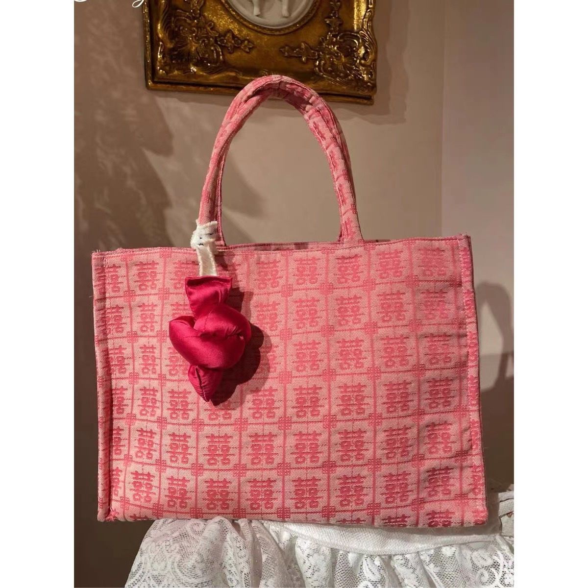 Souvenirs with 囍 character wedding bag Xiaohongshu customized handmade tote bag bridesmaid souvenirs new Chinese style wedding bag