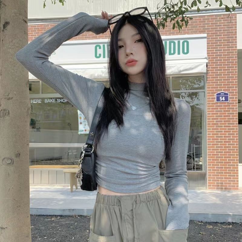 灰色半高領長袖正肩t恤秋季小眾短款內搭修身褶皺打底衫上衣外穿