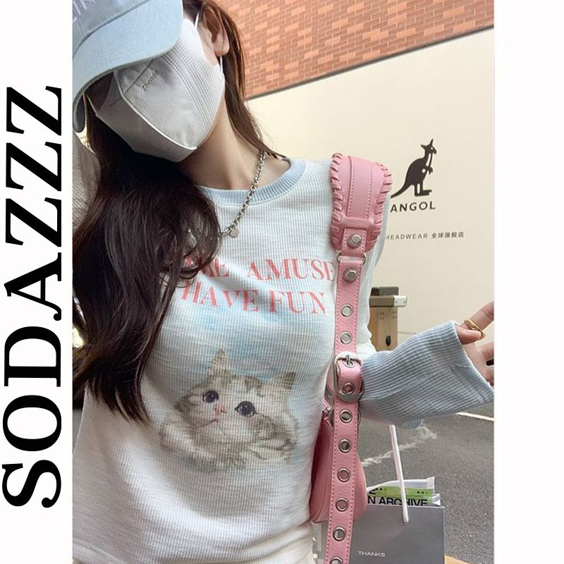 小眾早秋新款女裝2023上衣設計感短款修身顯瘦貓咪印花長袖T恤