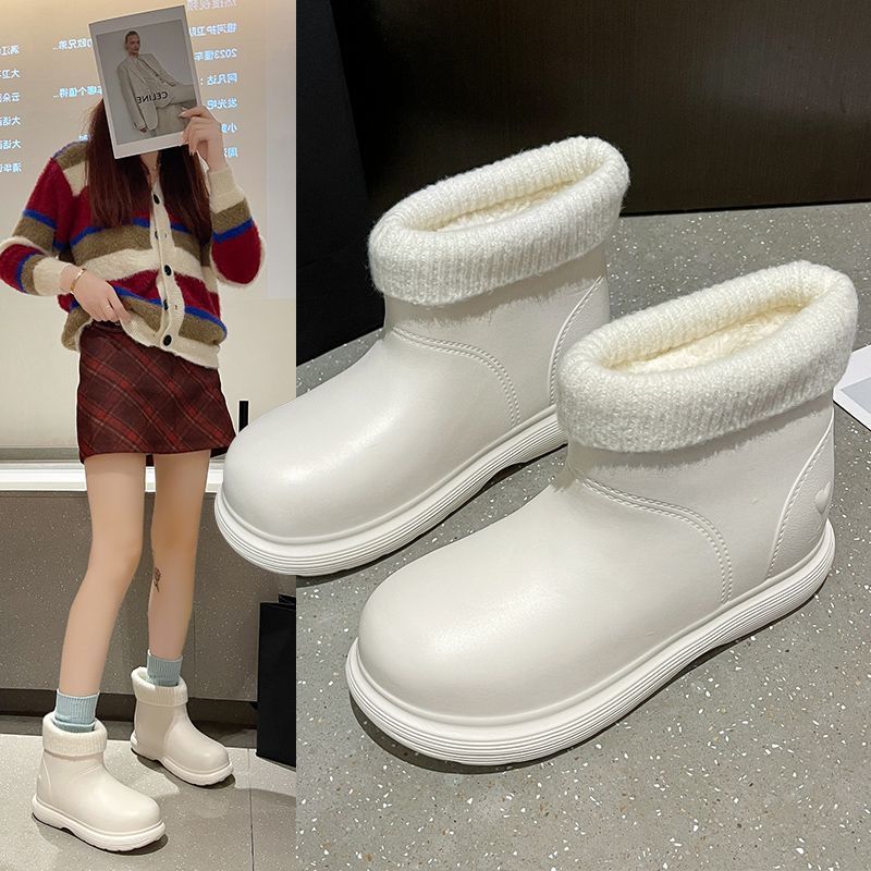 Fashionable tribal snow boots for women in winter plus velvet and thickened  new rain boots, fashionable, versatile, warm and removable cotton shoes
