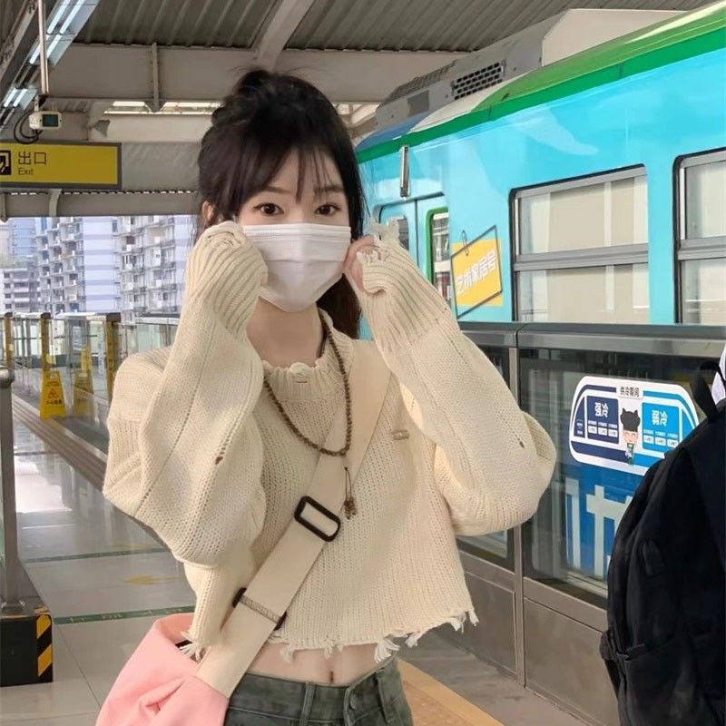 破洞短款毛衣女早秋新款設計感小眾百搭寬鬆長袖外穿針織衫上衣女