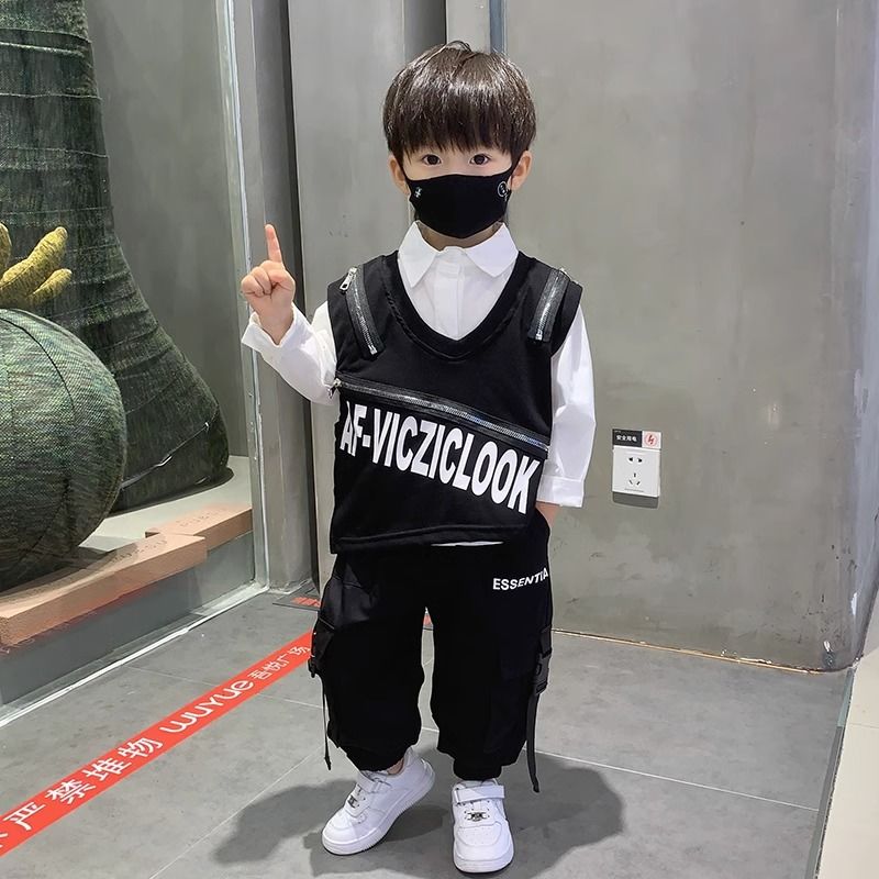 Boys' shirts and vests three-piece set children's autumn fashionable clothes baby street suit 2023 new spring and autumn clothes