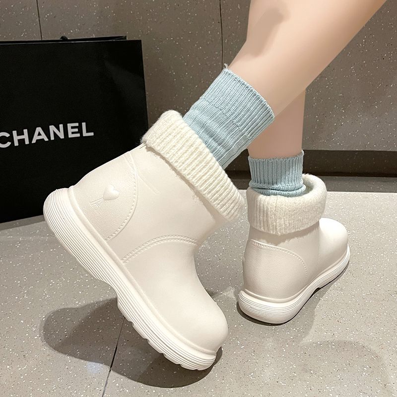 Fashionable tribal snow boots for women in winter plus velvet and thickened  new rain boots, fashionable, versatile, warm and removable cotton shoes