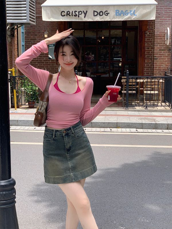 純欲辣妹風短款長袖上衣女秋季2023新款小眾設計感假兩件掛脖T恤