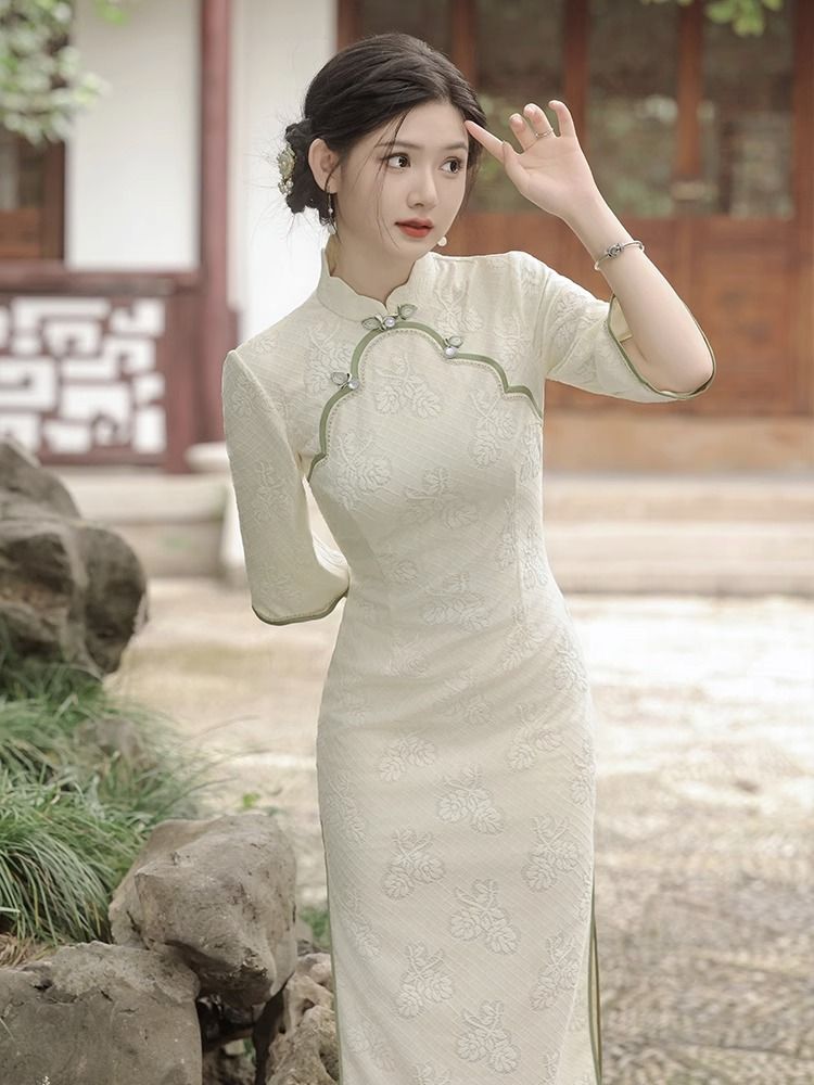 旗袍新款2023年輕款秋季倒大袖白色改良版少女法式連衣裙氣質高端
