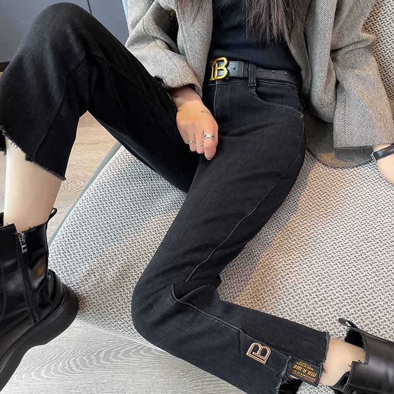 直筒牛仔褲女黑色春秋2023新款高腰顯瘦不規則小個子八九分煙管褲