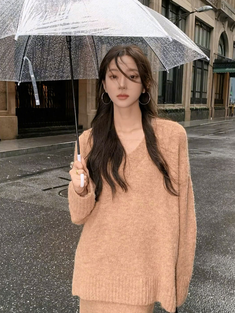 套裝女2023秋季新款慵懶風V領百搭毛衣上衣+氣質高腰半身裙兩件套