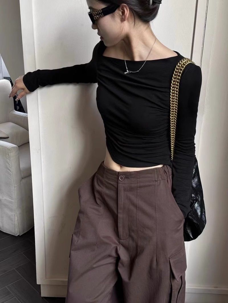 Korean style fashionable pure lust style long-sleeved T-shirt for women early autumn design niche pleated irregular bottoming shirt