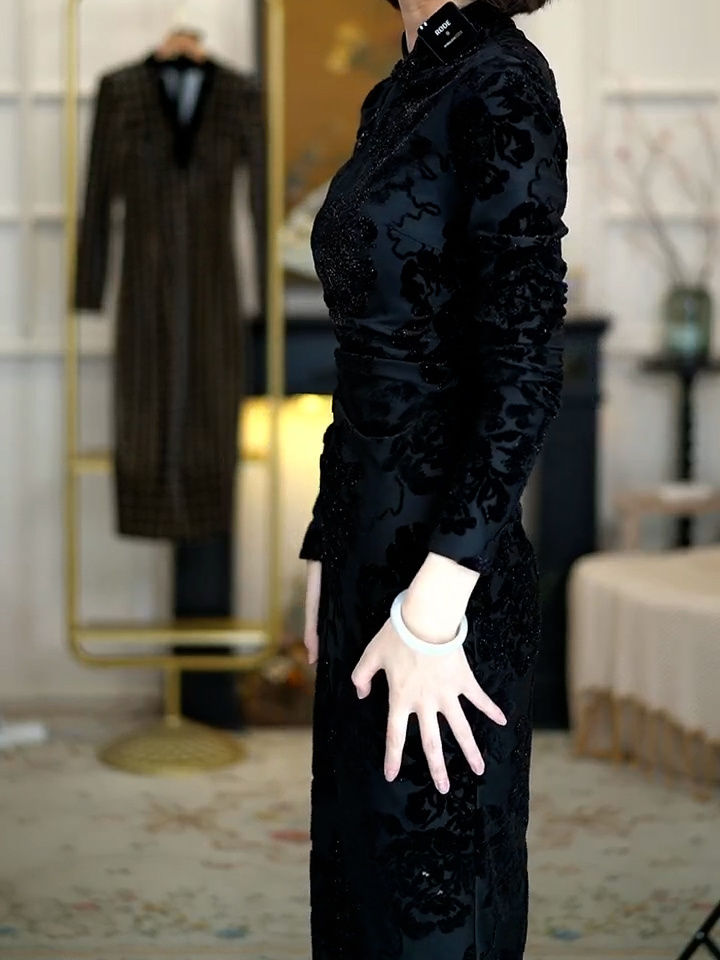 新中式婚礼修身复古黑色显白遮肉设计改良旗袍连衣裙秋季新款