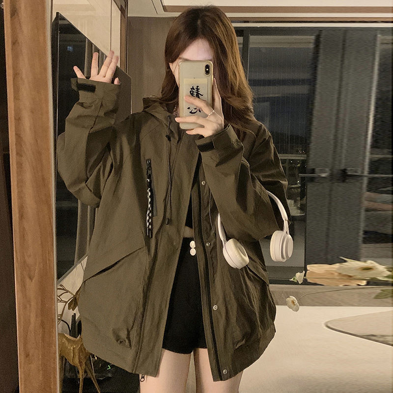 特大碼300斤美式復古工裝衝鋒衣外套女胖mm秋裝新款寬鬆夾克上衣2