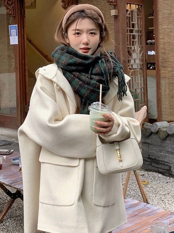 粉色韓版大衣冬2023新款女小個子高級感氣質百搭短款溫柔毛呢外套