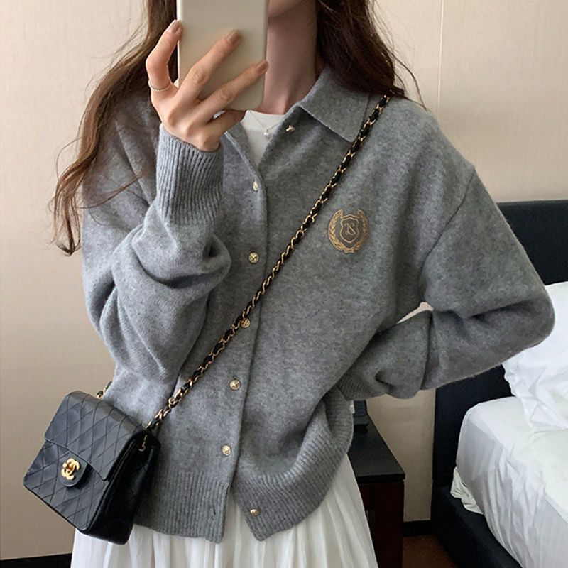 PROMONE灰色刺繡POLO領毛衣外套女秋慵懶寬鬆外穿高級感針織開衫