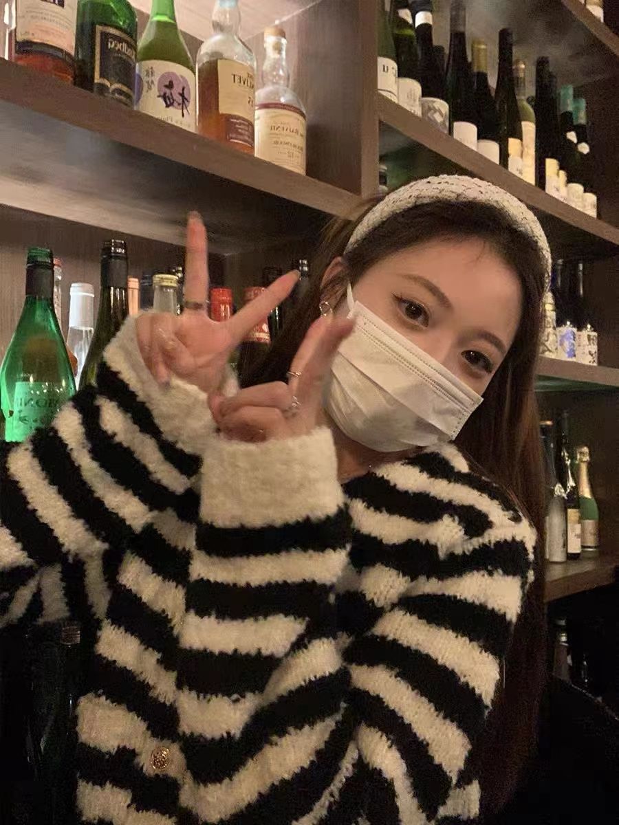條紋毛衣女秋冬季寬鬆設計感小眾小香風加厚短款針織開衫外套上衣