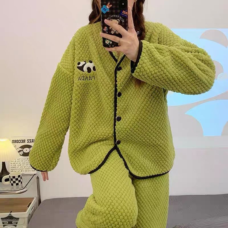 珊瑚絨睡衣女秋冬季網紅新款綠色熊貓高級感保暖可外穿家居服套裝