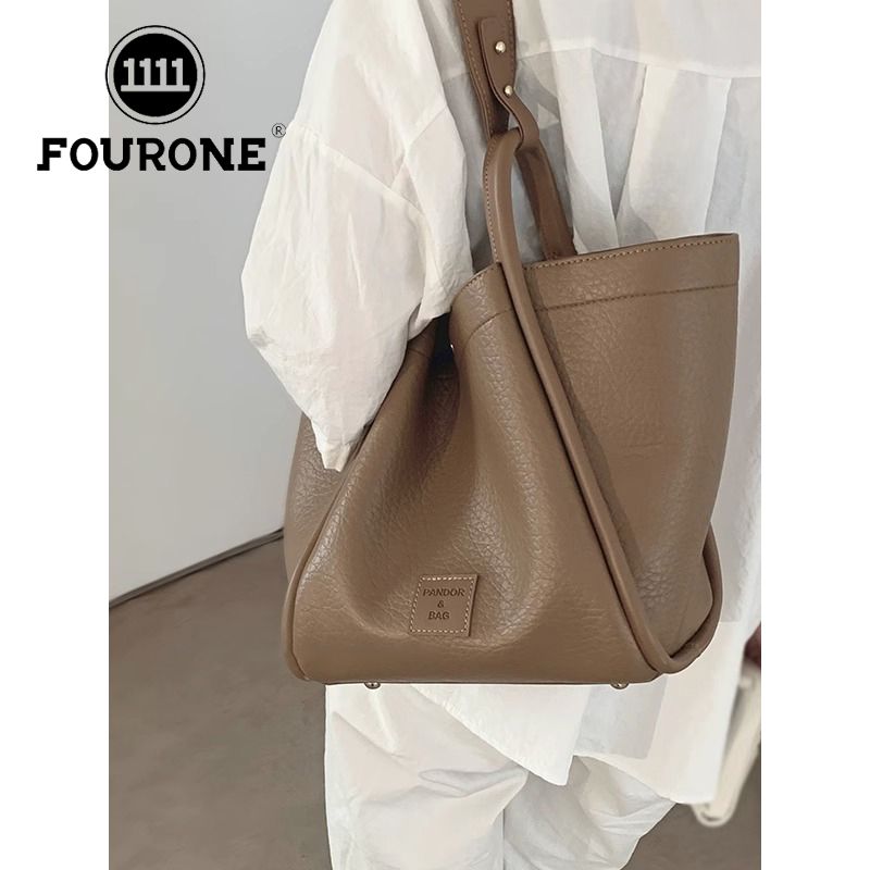 Student class commuting bag women's autumn and winter 2023 new single shoulder armpit bag large capacity tote bag