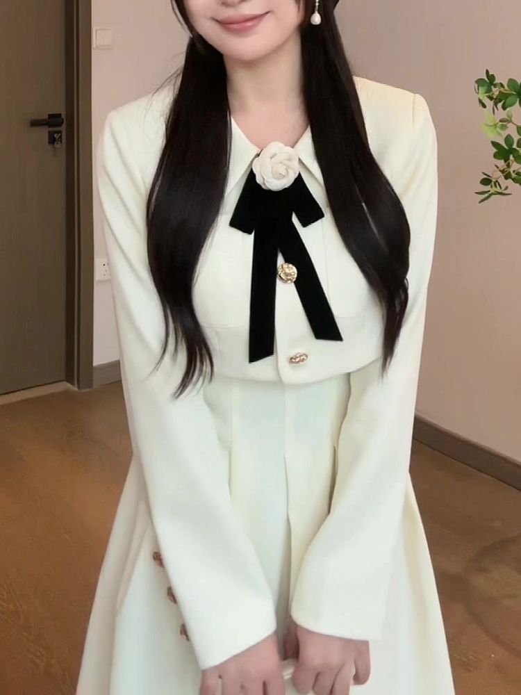富家千金小香風外套女2023秋冬小個子奶白色時尚名媛氣質兩件套裝