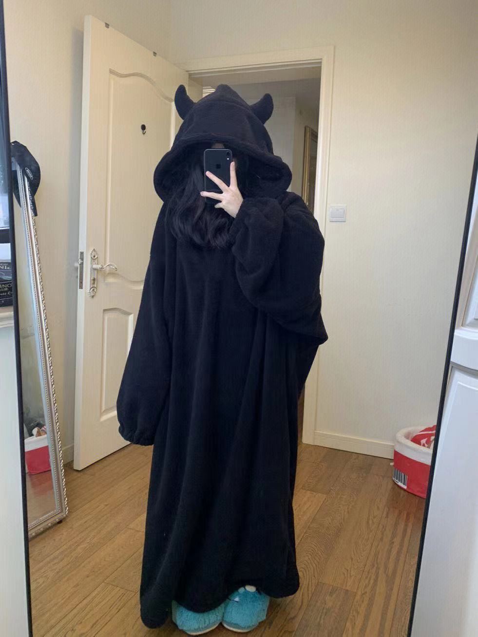 珊瑚絨大碼睡衣女款冬季小惡魔加厚法蘭絨連帽睡袍冬天家居服浴袍