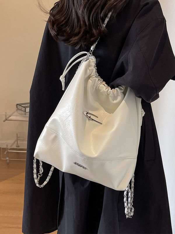 大容量包包女新款2023時尚高級感單肩包流行鏈條水桶包多用雙肩包