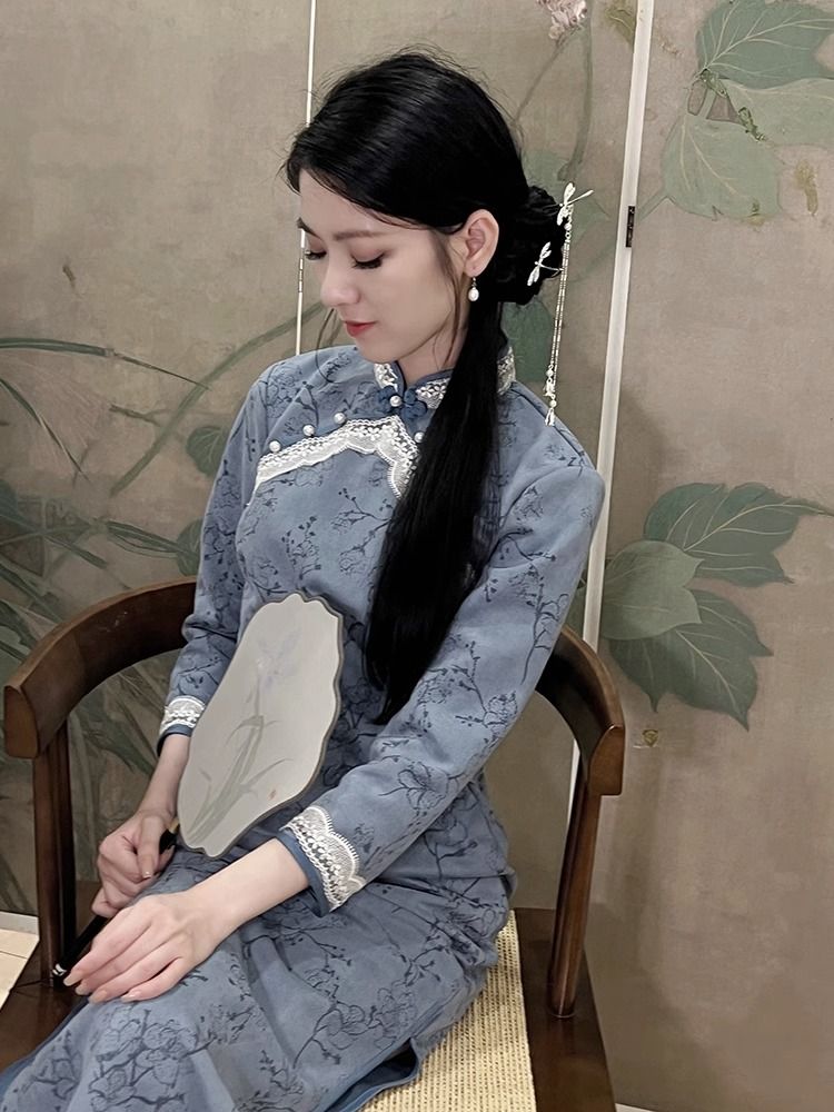 藍色改良旗袍麂皮絨2023新款秋季高端氣質復古民國日常少女年輕款