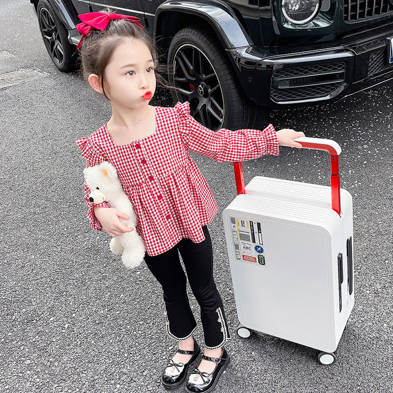 Girls' autumn clothing set 2023 new internet celebrity children's clothing spring and autumn fashionable two-piece set for baby girls fashionable street style