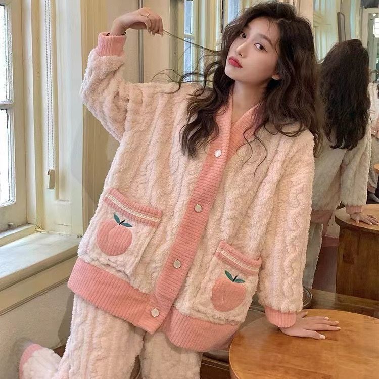 秋冬季法蘭絨女士冬天加厚加絨可愛珊瑚絨寬鬆家居服套裝新款睡衣