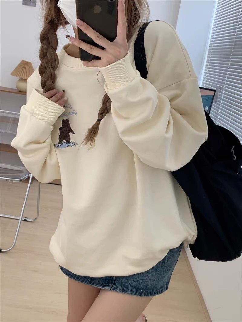 Bear embroidered sweatshirt for women in autumn new Korean style loose lazy style round neck age-reducing gentle versatile long-sleeved top