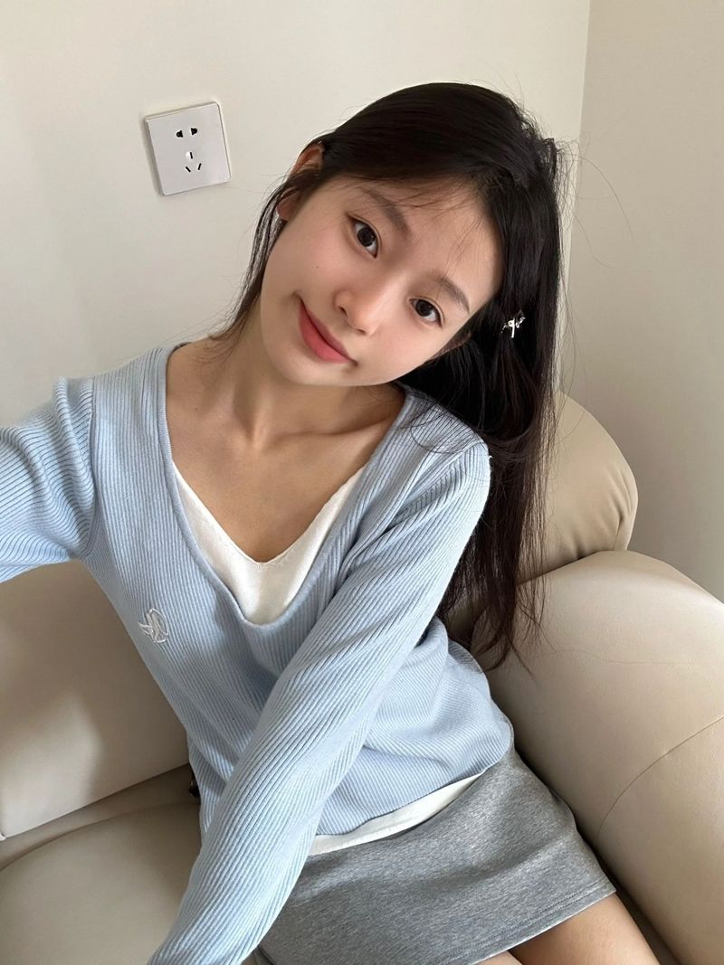 假兩件針織長袖t恤女早秋季新款設計感小眾修身顯瘦甜辣妹上衣ins