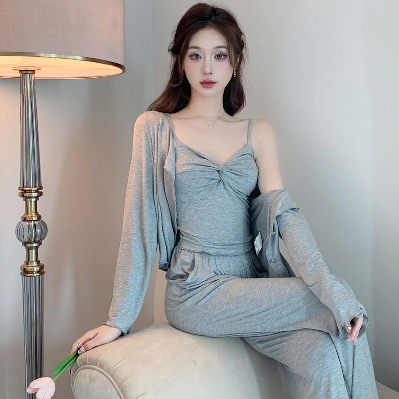 2023年新款網紅睡衣女春秋季三件套長袖可外穿吊帶家居服女士套裝