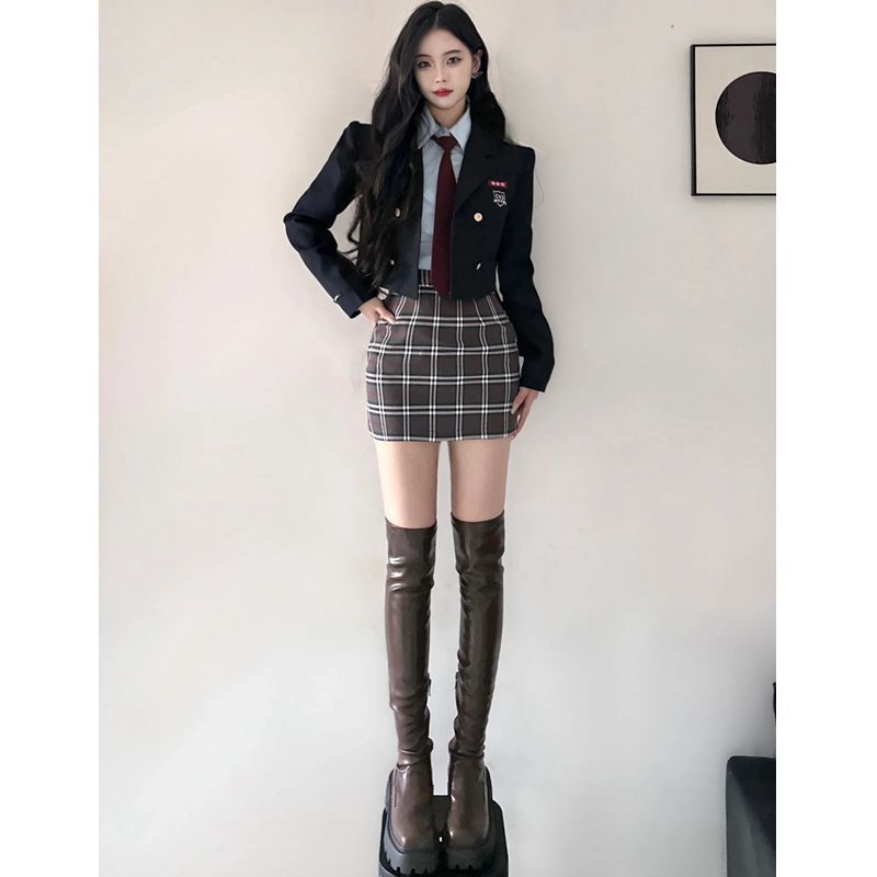 套裝女2023秋季新款學院風短款西裝外套長袖襯衫高腰格紋包臀短裙