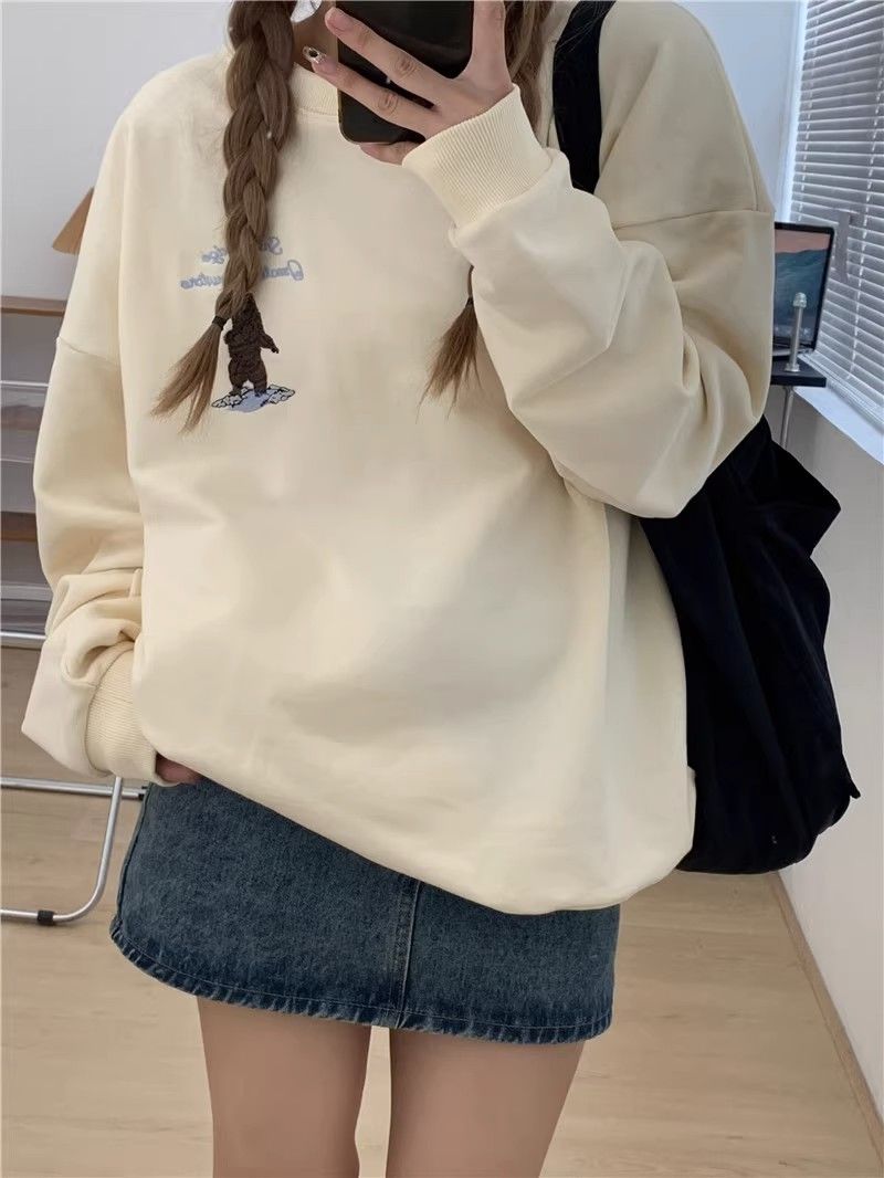 Bear embroidered sweatshirt for women in autumn new Korean style loose lazy style round neck age-reducing gentle versatile long-sleeved top