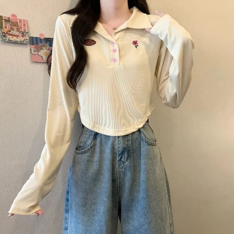 2023秋女t恤設計感POLO領刺繡短款內搭長袖遮肉顯瘦短款修身上衣T