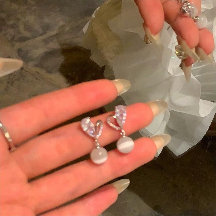 ins風爆款氣質耳環輕奢新款2023小眾耳釘設計感高級耳飾女