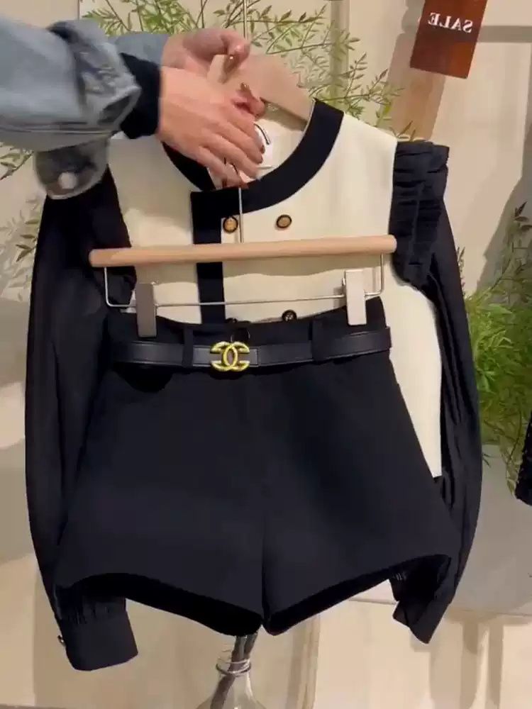 2023秋款新款法式絕美高級白色襯衫洋氣別致獨特打底衫超好看套裝