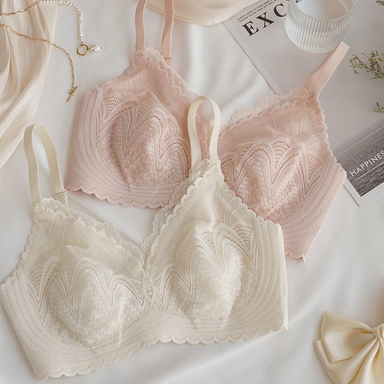 New ultra-thin cool-feeling wire-free bra set seamless sexy lace big breasts showing small side breasts underwear for women summer
