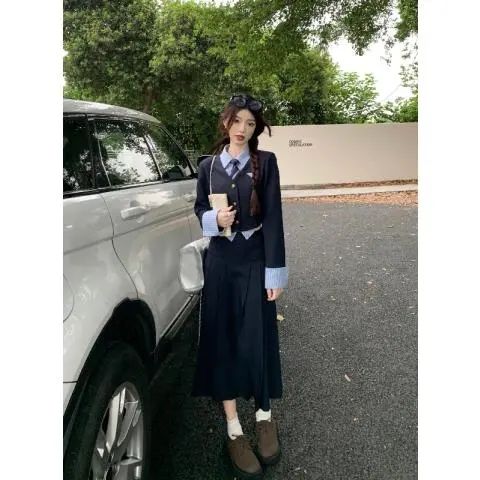 学院风套装女秋季新款气质假两件短款长袖小西服百褶半身长裙