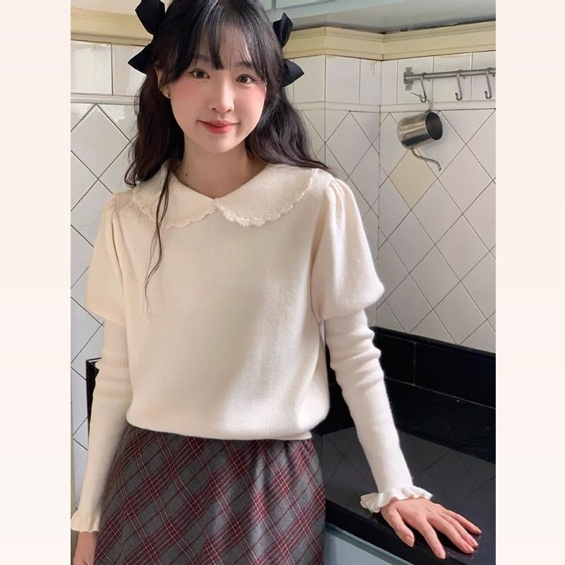 初秋女裝2023新款白色百搭手勾花邊娃娃領泡泡袖針織打底衫女