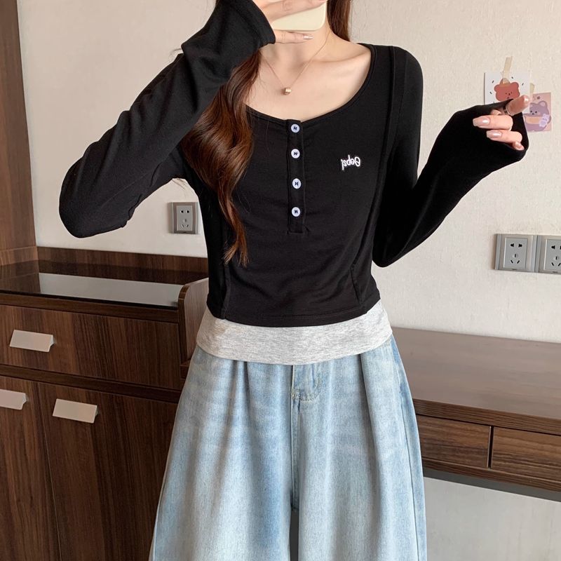 Pure lust style logo embroidery fake two-piece long-sleeved T-shirt for women in autumn design stitching contrasting color slim short top