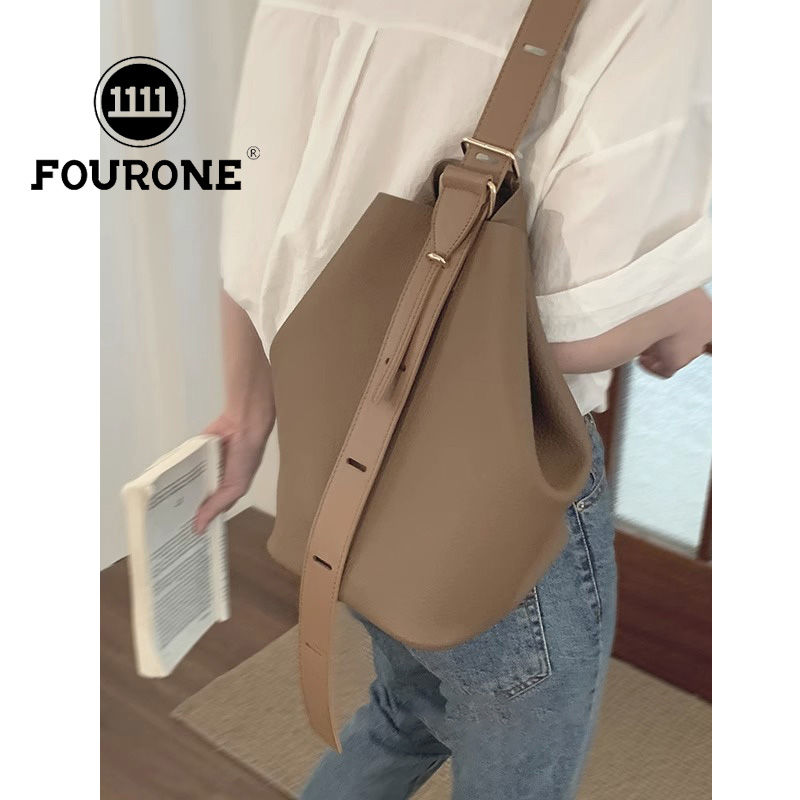 Korean Handbag Women 2023 New Contrast Color Bucket Bag Niche Large Capacity Crossbody Bag Armpit Bag