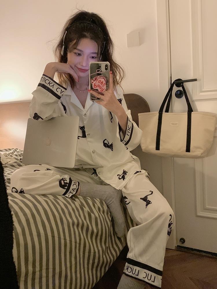輕奢高級感冰絲睡衣女春秋款翻領氣質奶油小貓絲綢家居服長袖套裝