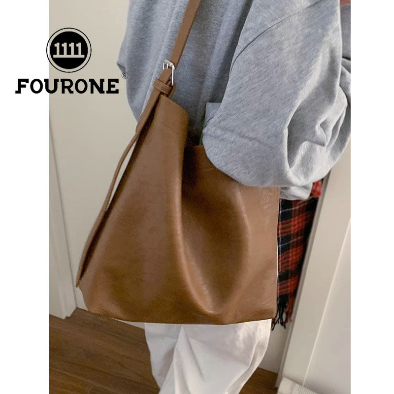 Retro style large capacity bag for women 2023 new trendy Korean bucket bag niche texture armpit bag