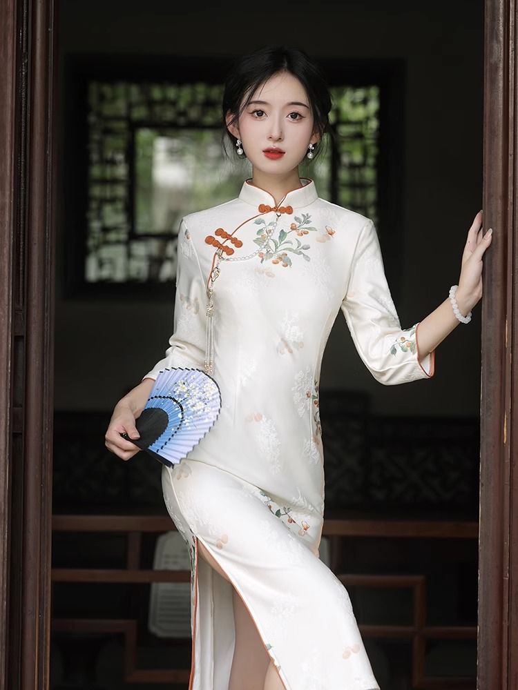 旗袍2023新款改良年輕款高端氣質秋冬季少女新中式日常可穿連衣裙