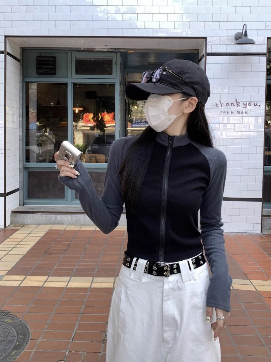 美式復古甜酷風立領撞色拼接長袖T恤女秋季氣質修身顯瘦短款上衣